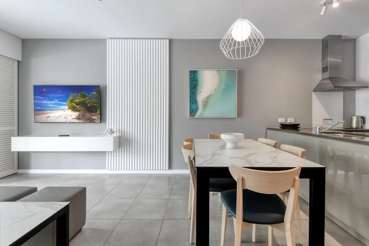 Beach Club Port Douglas Luxury Apartments
