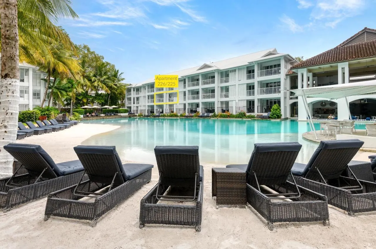 Beach Club Port Douglas Luxury Apartments Australia