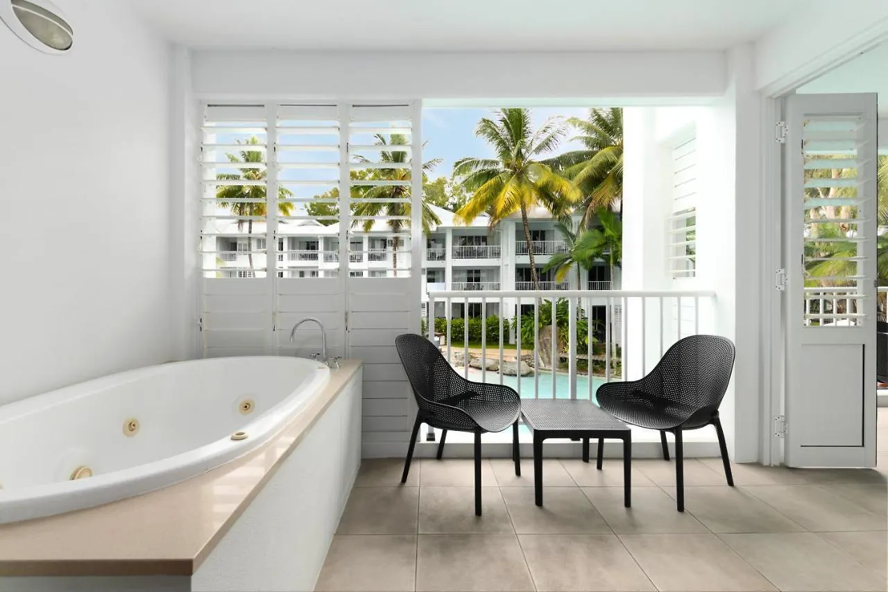 Beach Club Port Douglas Luxury Apartments 0*,  Australia