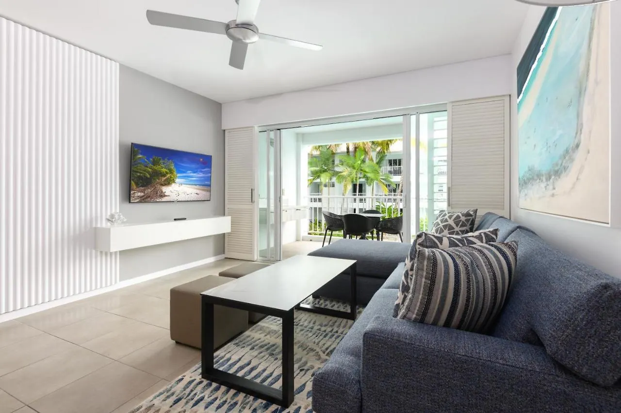 Beach Club Port Douglas Luxury Apartments